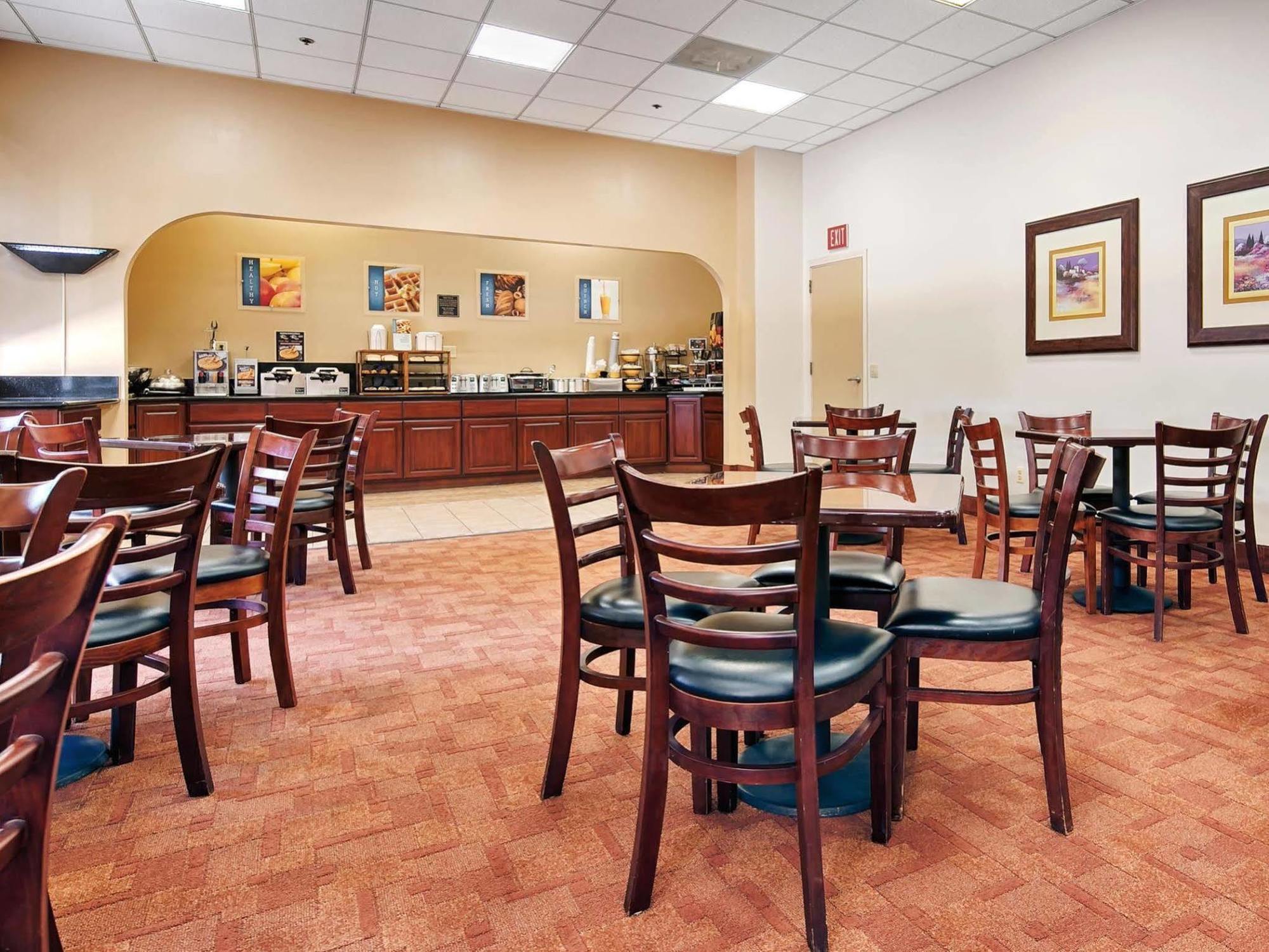 Best Western of Long Beach Exterior foto